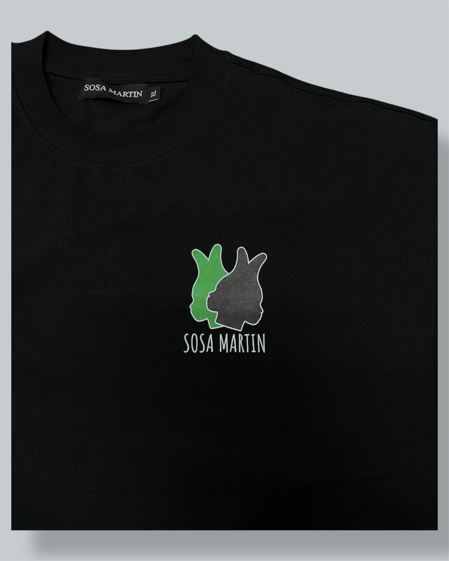 Queen Idia Signature Tee – Bold Heritage