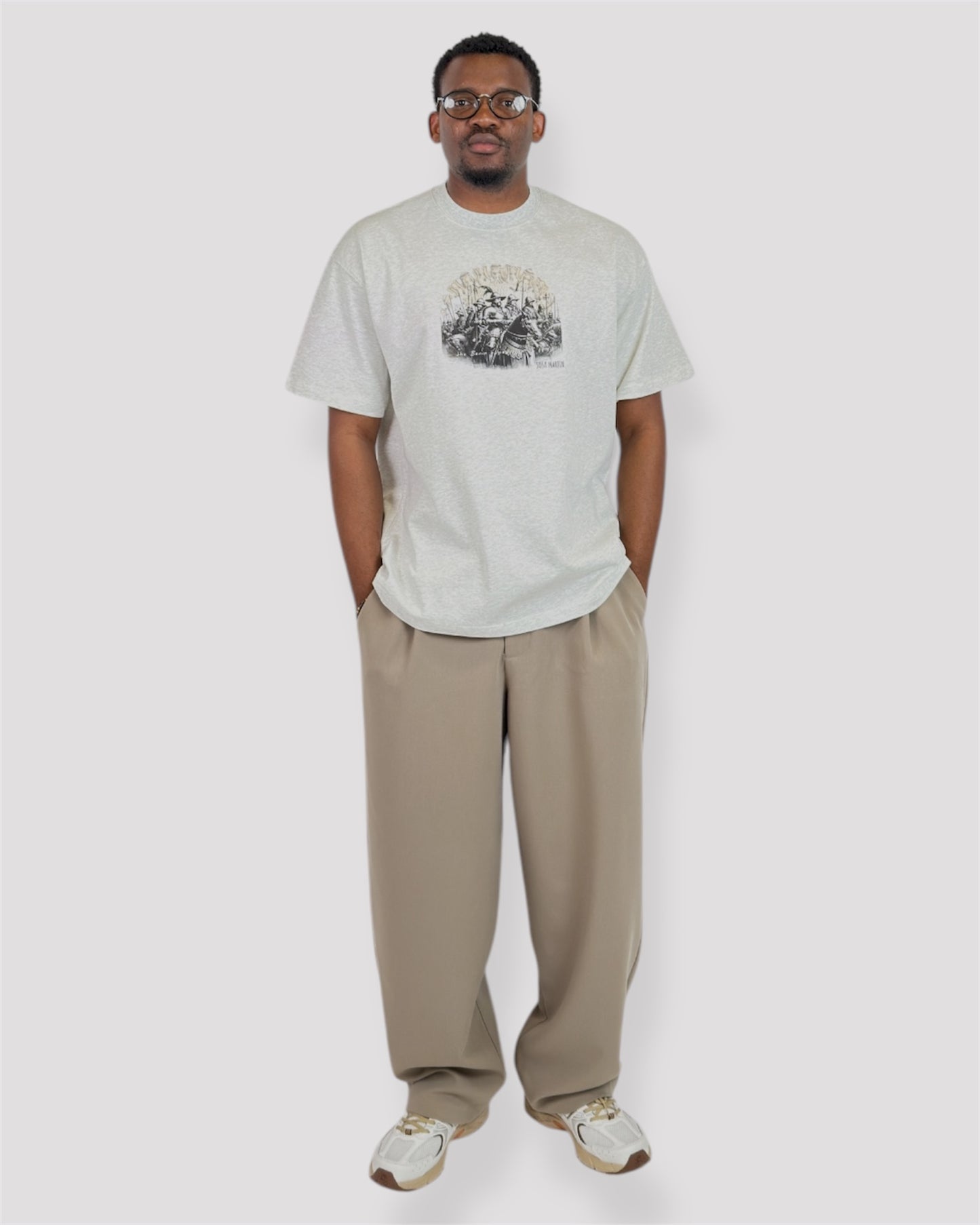 Benin Legacy Tee Oat ash