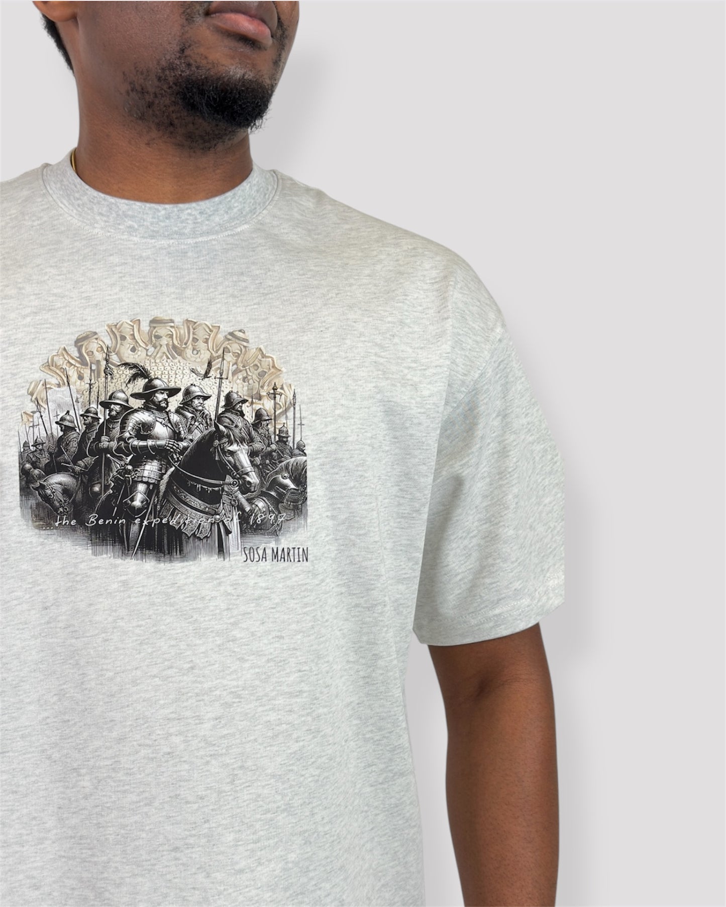 Benin Legacy Tee Oat ash